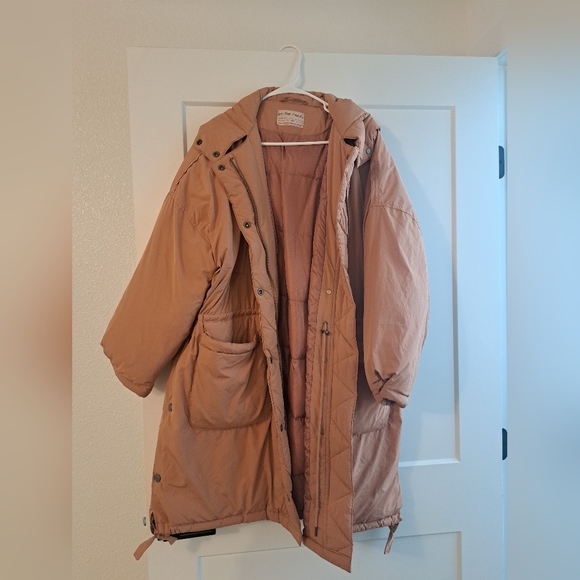 Free People Puffer Coat - Picture 2 of 4